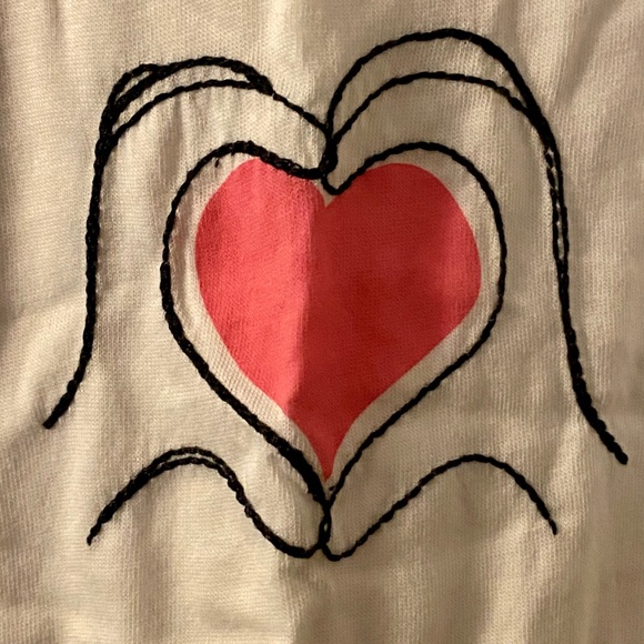 NWT Banana Republic Heart T-shirt - Picture 3 of 6